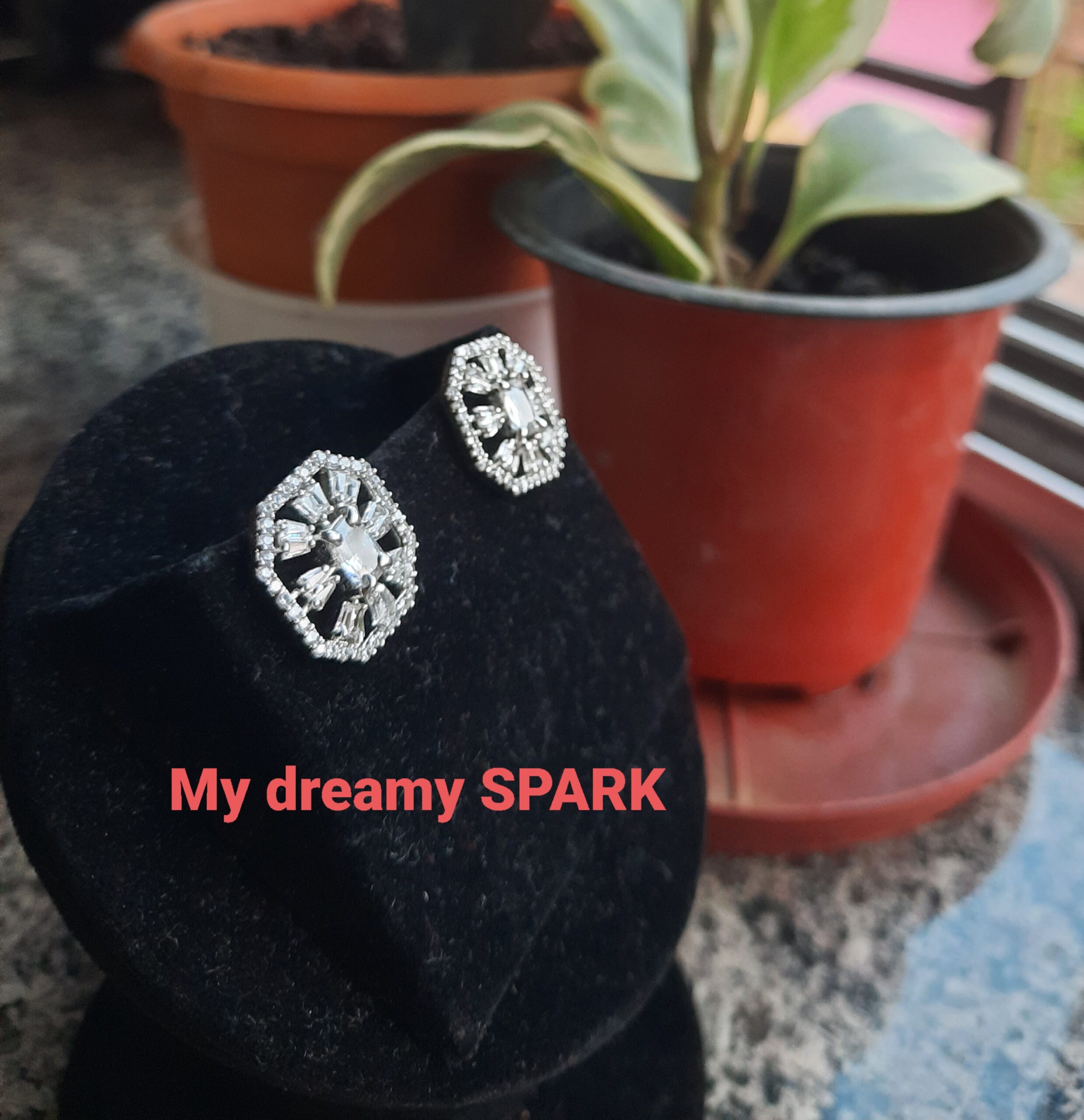Beautiful AD collection Earring usable for girls and womens