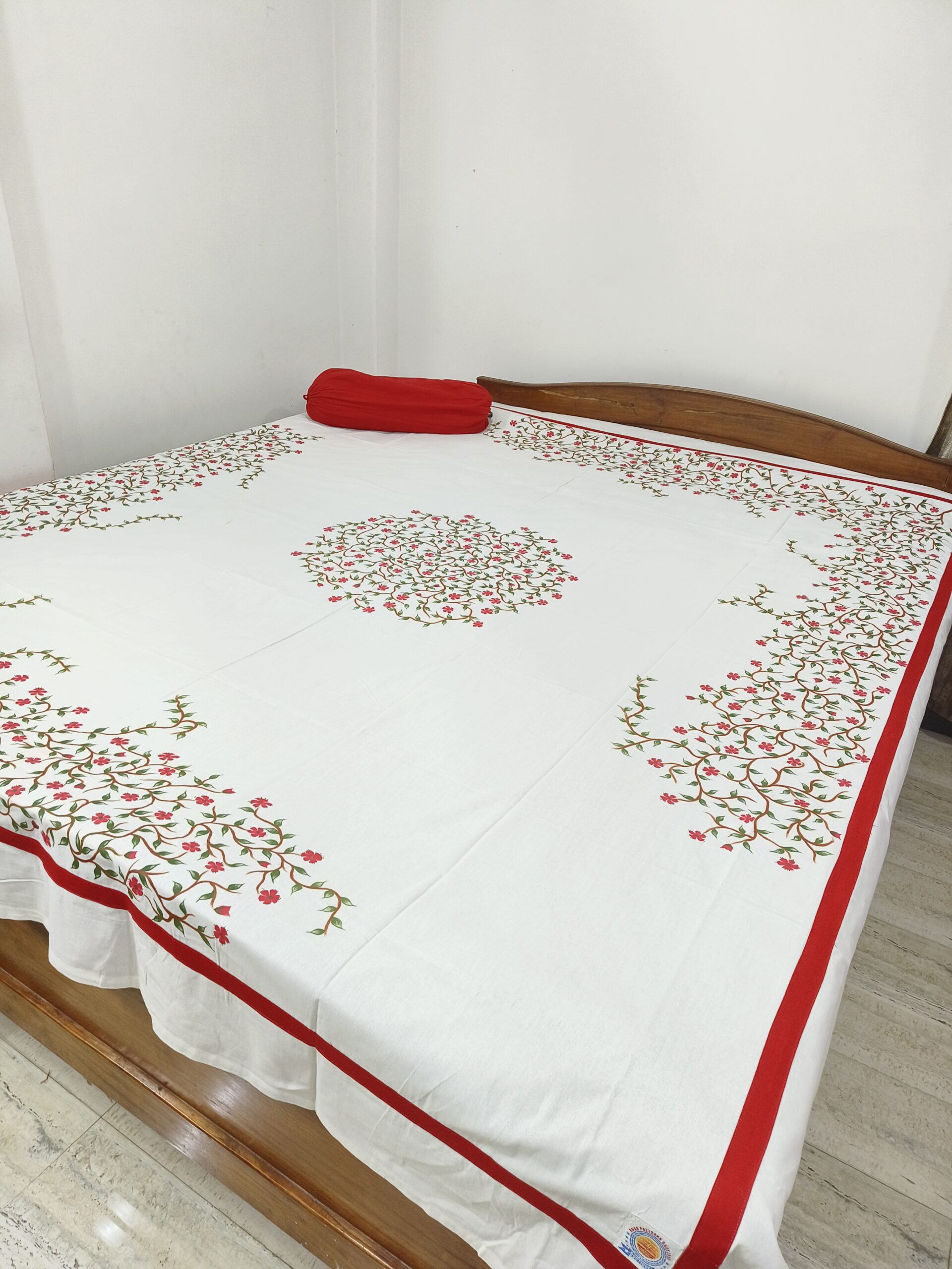 Hand painted pure cotton fabric work white color double size bedsheet