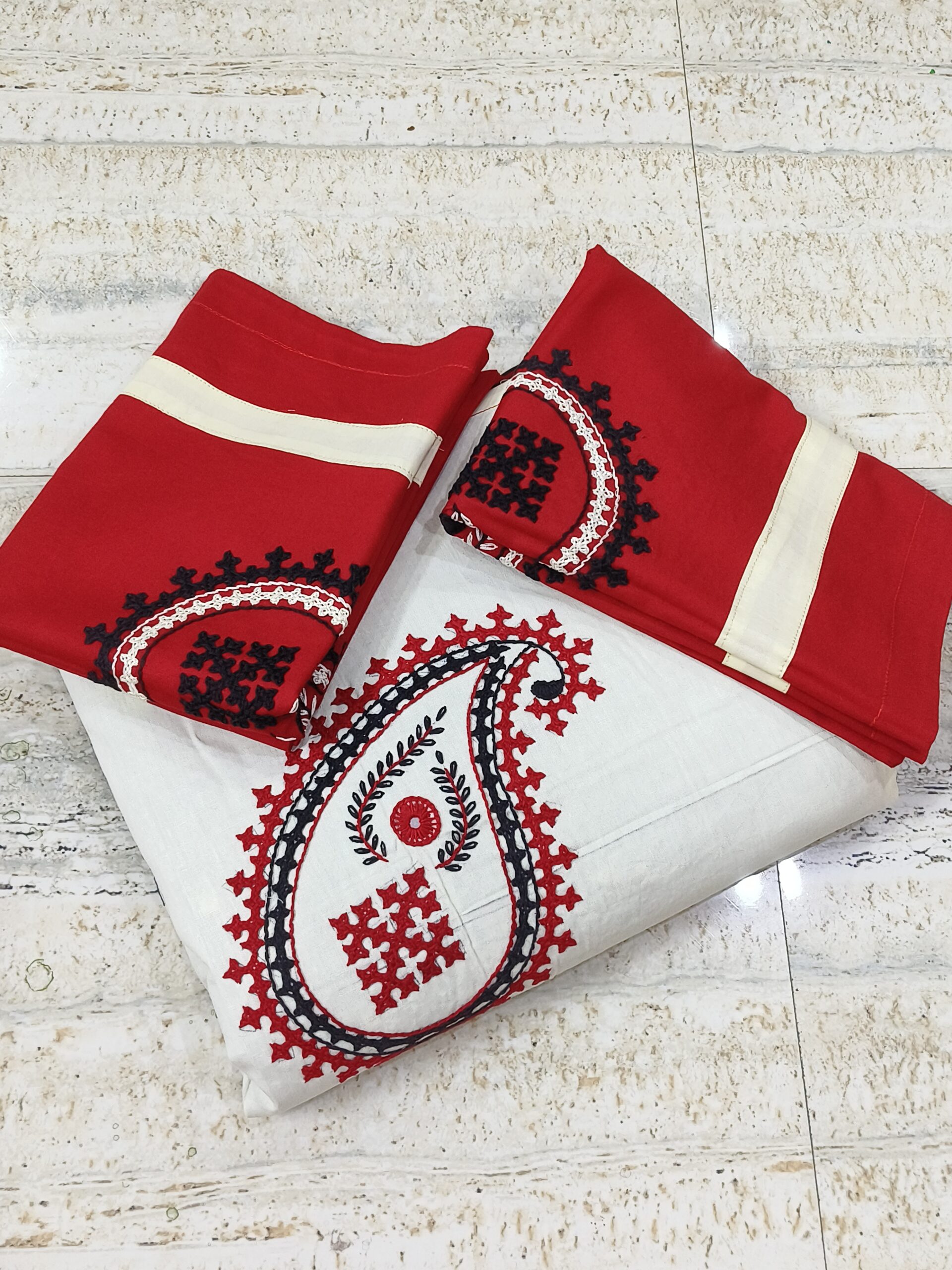 Embroided pure cotton red,offwhite and black color double size bedsheet with 2pillow cover