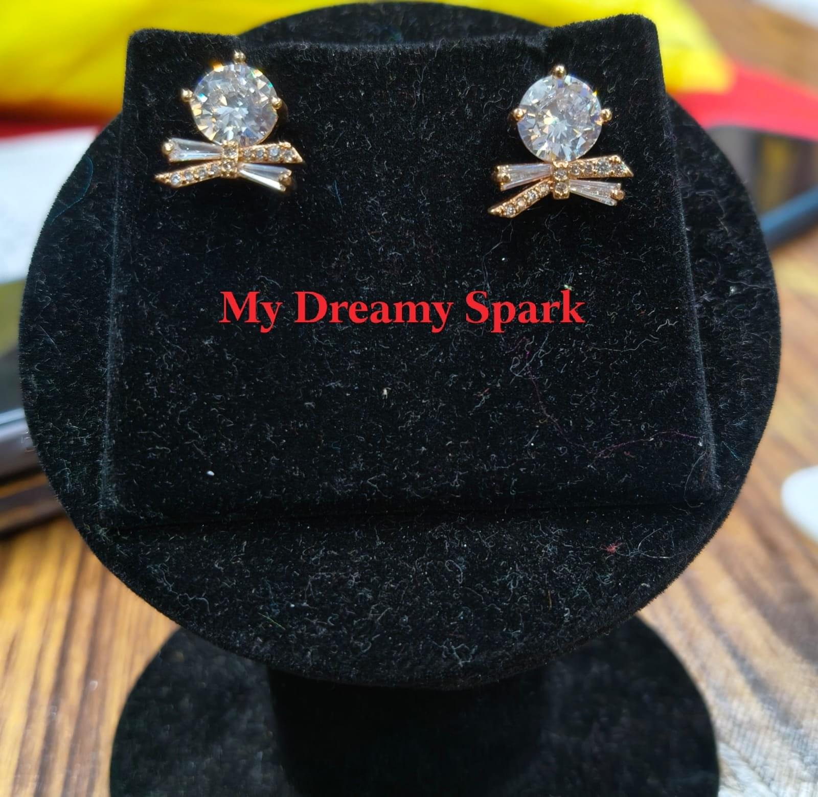 A Beautiful ad collection earring set